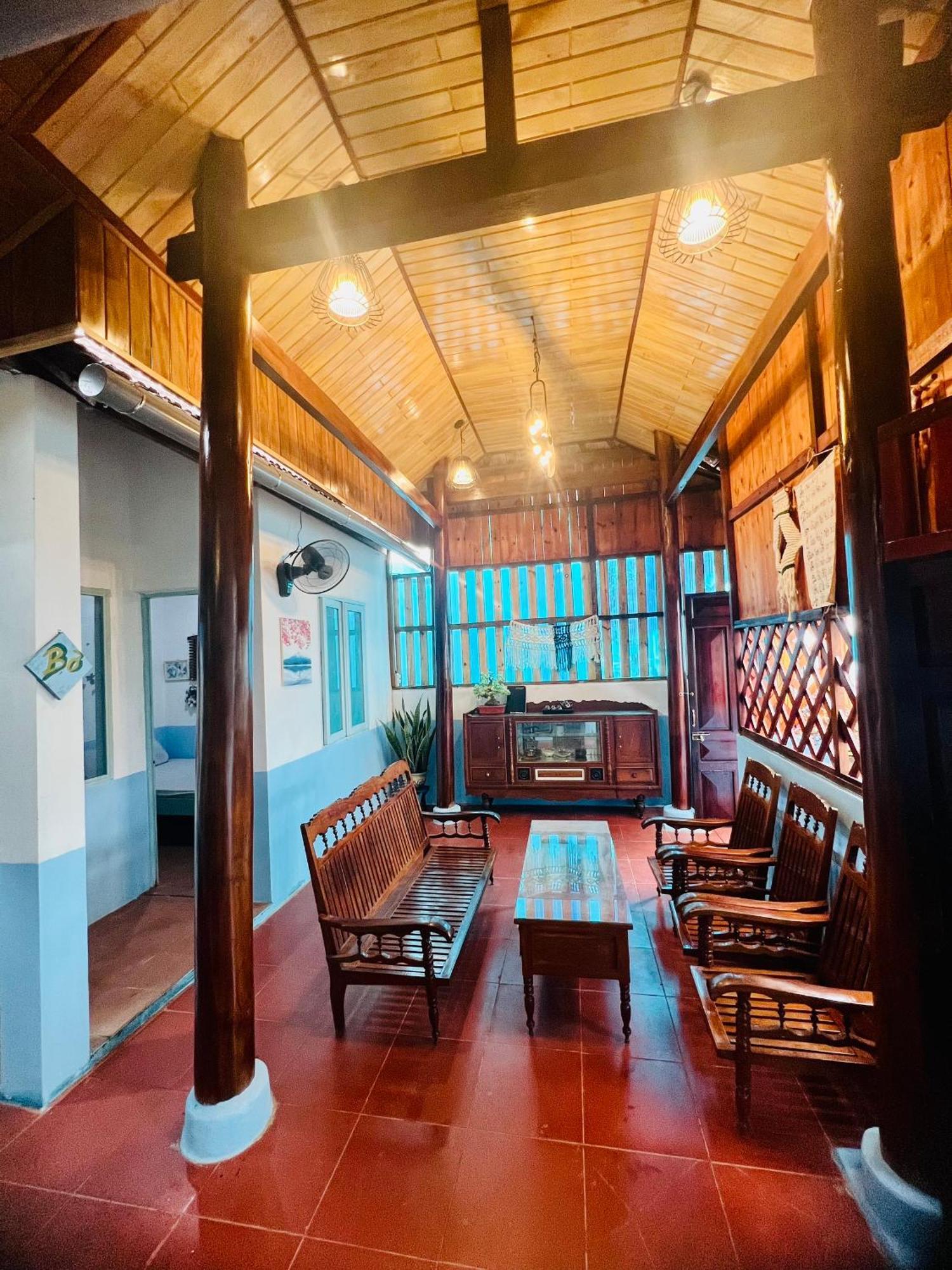 Vietnam Phuot Real Home Kon Tum Ruang foto