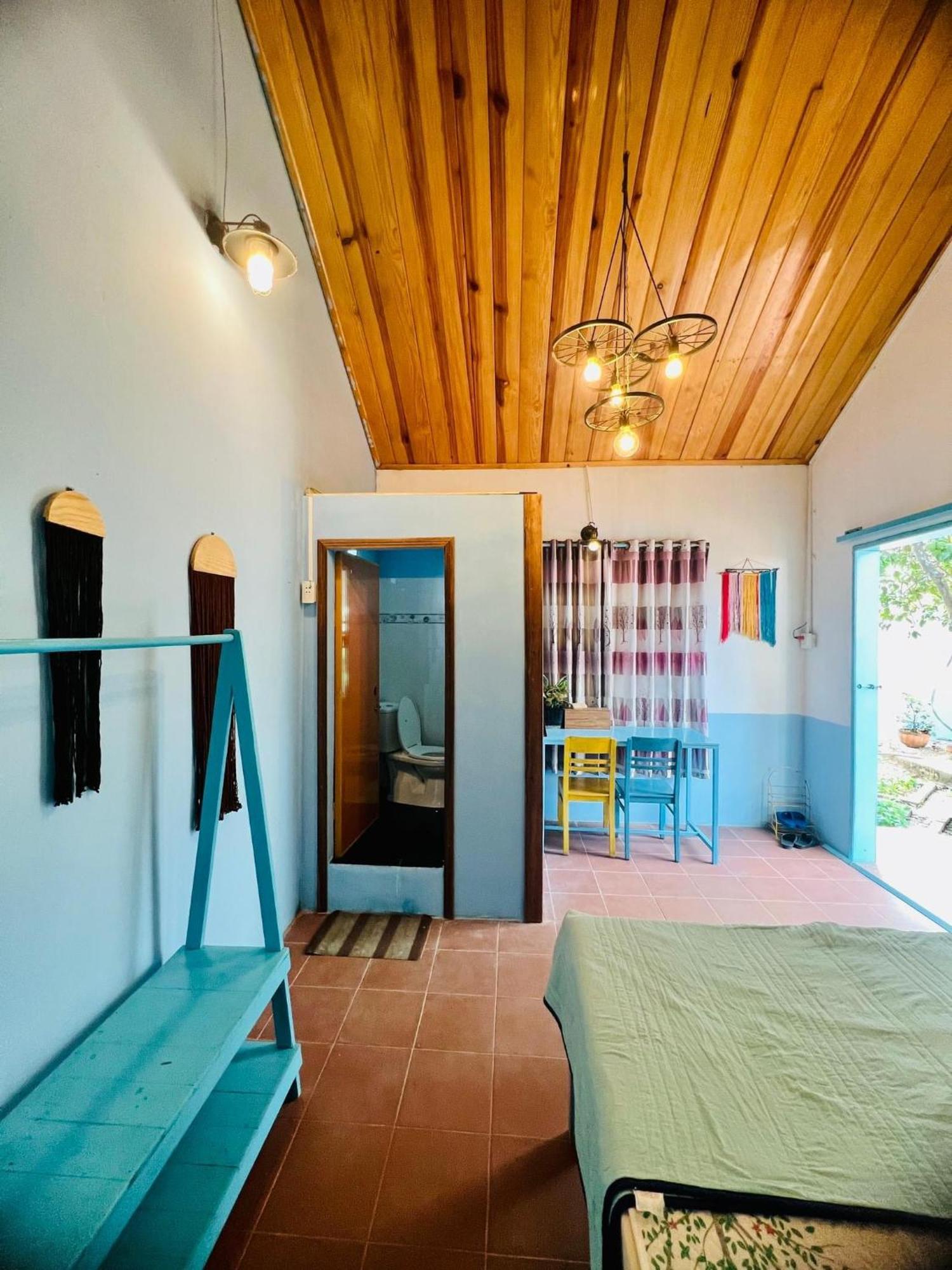 Vietnam Phuot Real Home Kon Tum Bagian luar foto